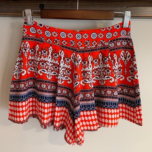 Fashion Nova | Matching Short Set - Picture 3 of 3